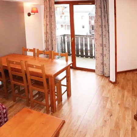 Les Eglantines - 2 Pieces 6 Personnes Place 1800 Mae-6734 Apartment *